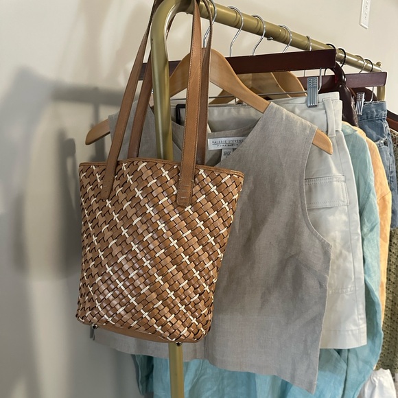 Nine West Handbags - Nine West Tan and Cream Woven Tote Bag